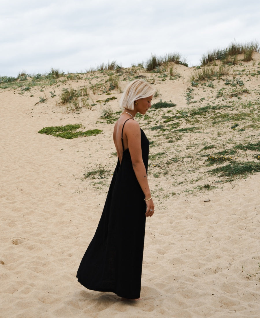 ROBE LONGUE DOS NUS ~ AWAN