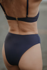 CULOTTE TAILLE HAUTE DE BIKINI BLEU NUIT ~ SEGARA