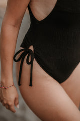 MAILLOT DE BAIN UNE PIÈCE NOIR INTENSE ~ SEGARA