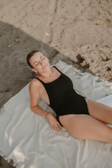 MAILLOT DE BAIN UNE PIÈCE NOIR INTENSE ~ SEGARA